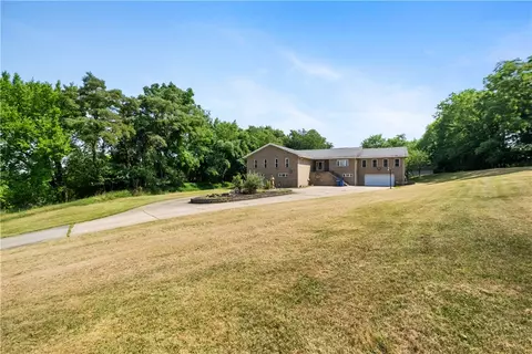 420 Old Hickory Dr, Pittsburgh, PA 15235