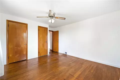 1240 Hillview Dr, Irwin, PA 15642 photo 18