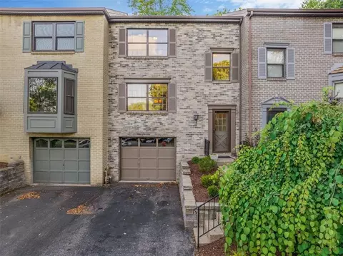 112 Crosswinds, Murrysville, PA 15668