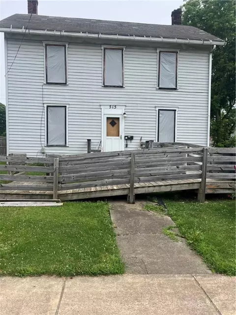 515 E Market St, Mercer, PA 16137