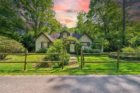 1193 Triple Creek Rd, Champion, PA 15622