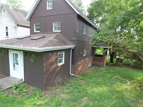 1847 4th Ave, Freedom, PA 15042