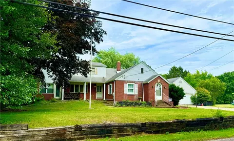 616 Sandy Hl, Irwin, PA 15642