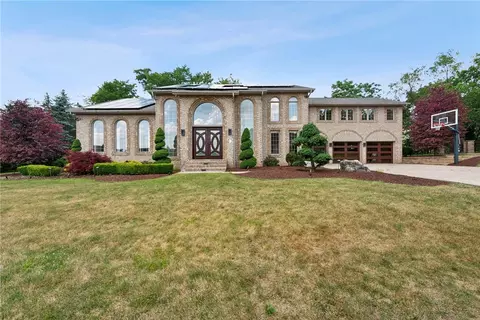 440 Ashbury Ct, Monroeville, PA 15146