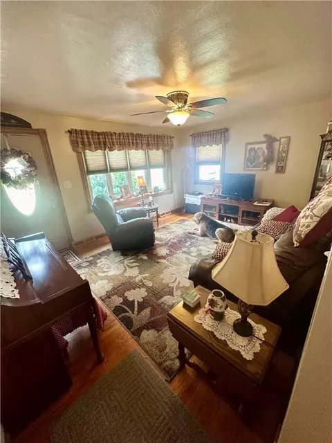 128 Johnetta Rd, Vandergrift, PA 15690 photo 18