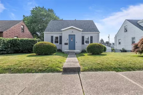 1418 Pennsylvania, Natrona Heights, PA 15065