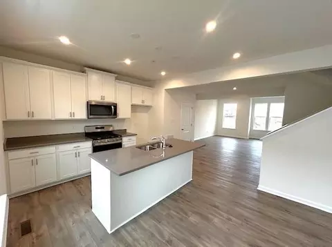 133 Affinity Dr, Harmony, PA 16037 photo 4