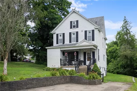 4217 New Texas Rd, Pittsburgh, PA 15239
