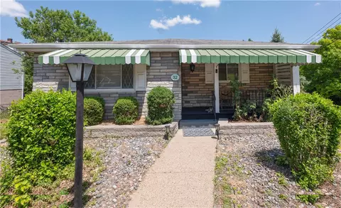 32 Brisk Ave, Mckees Rocks, PA 15136