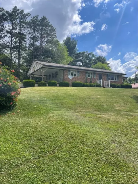 151 Plum St, Davidsville, PA 15928