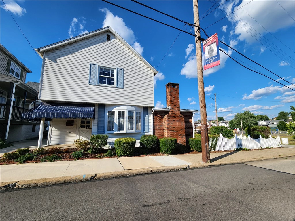 316 Walnut St  