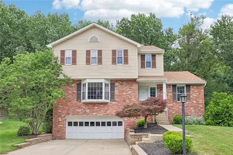 246 Kinvara Dr, Pittsburgh, PA 15237