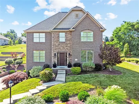 1 Puskar Ln, Canonsburg, PA 15317