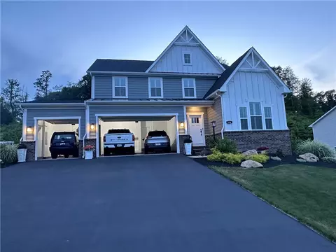 116 Abigail Dr, Mars, PA 16046 photo 2