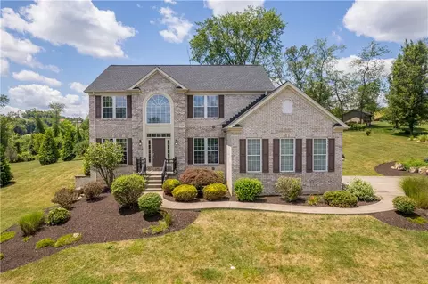 1031 Lakeside Dr, Mcdonald, PA 15057