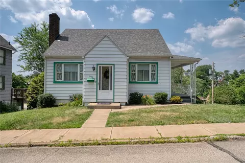 906 4th St, East Mc Keesport, PA 15035