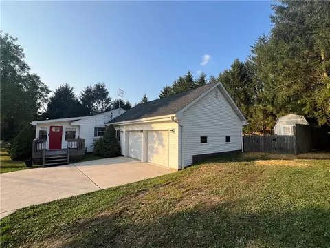 312 Delaware Dr, Ligonier, PA 15658