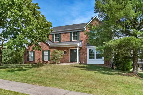 500 Dogwood Ct, Coraopolis, PA 15108