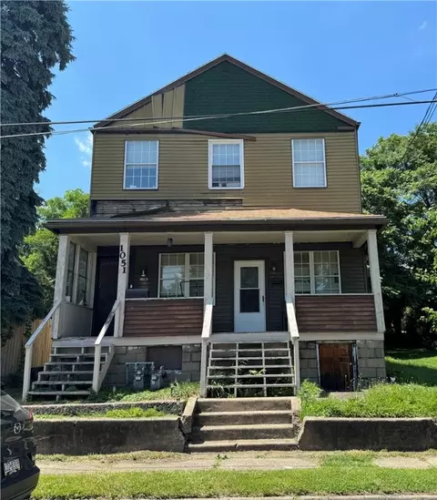 1051 Keene St, Springdale, PA 15144