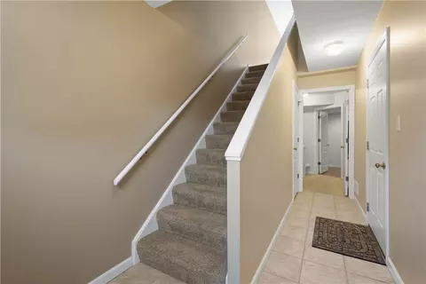 Entry Way - 6918 Spring Valley Ln, Export, PA 15632 photo 2 of 3