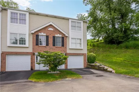 Exterior - 6918 Spring Valley Ln, Export, PA 15632 photo 3 of 6