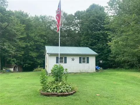 1514 Patchel Run Rd, Franklin, PA 16323