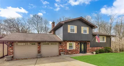123 Mcguire St, New Brighton, PA 15066