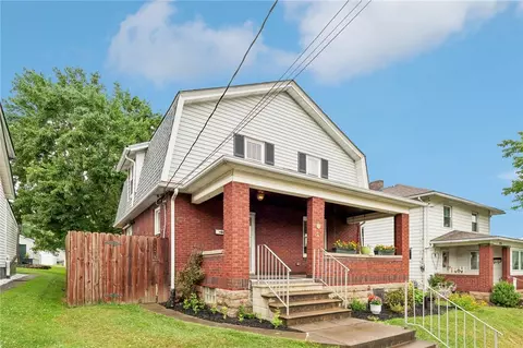 240 Belle St, Evans City, PA 16033