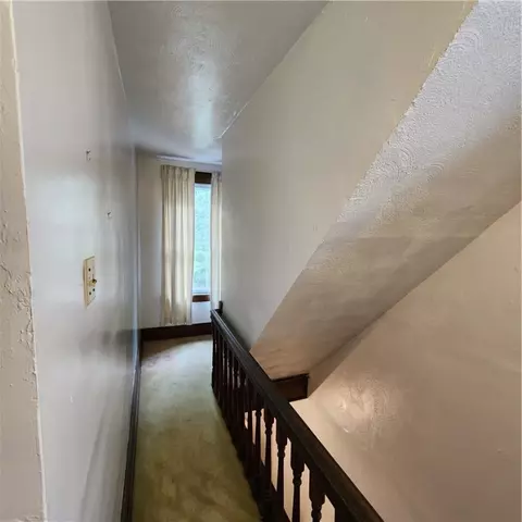 Entry Way - 816 Spring St, Braddock, PA 15104 photo 3 of 4