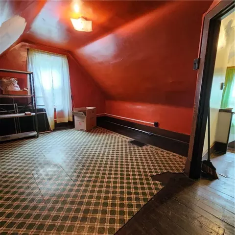 Bedroom - 816 Spring St, Braddock, PA 15104 photo 3 of 4