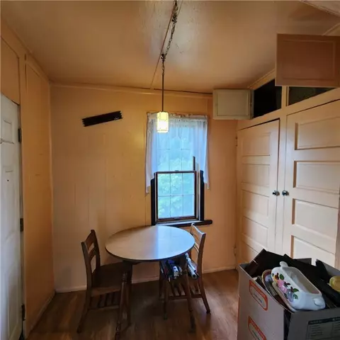 Dining - 816 Spring St, Braddock, PA 15104 photo 1 of 1