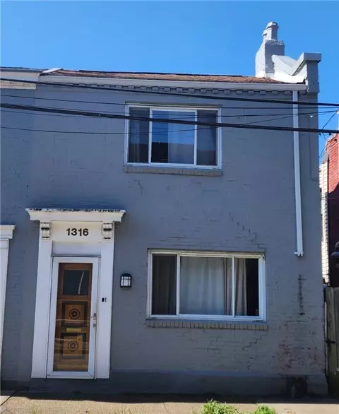 1316 Sarah St, Pittsburgh, PA 15203