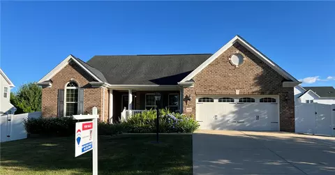 119 Timothy Trl, Beaver, PA 15009