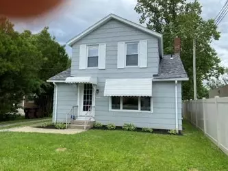 1909 Mercer Ave, Farrell, PA 16121