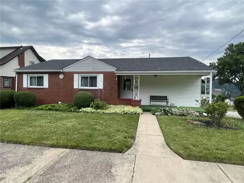 500 Marion Ave, Springdale, PA 15144