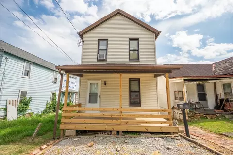 633 8th, Donora, PA 15033