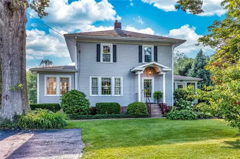 4720 Ellwood Rd, New Castle, PA 16101
