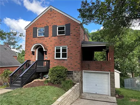 3405 Quay St, White Oak, PA 15131