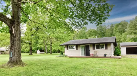 199 Nettles Ln, Franklin, PA 16323