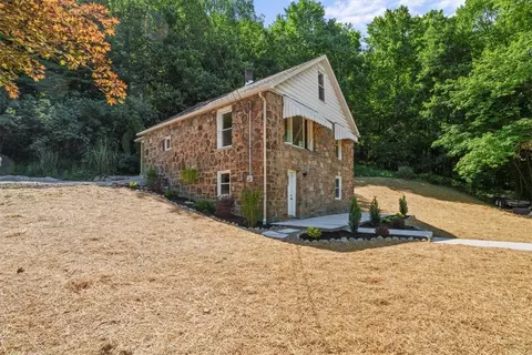 114 Ann Arbor Ln, Butler, PA 16001
