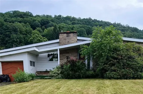 410 South St, New Bethlehem, PA 16242