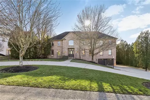 103 Singletree Dr, Venetia, PA 15367