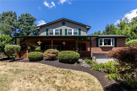 701 Fenneltown Rd, New Alexandria, PA 15670