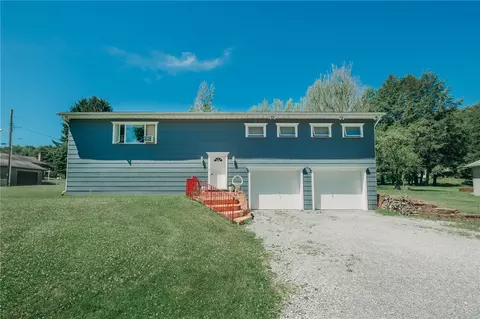 33 Mary Ann Ct, Johnstown, PA 15906
