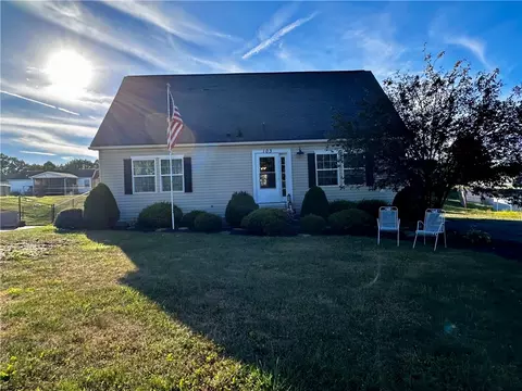 Exterior - 103 Braddock Rd, Smithfield, PA 15478 photo 2 of 12