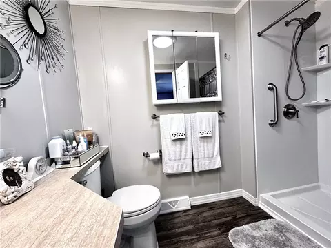 Bath - 103 Braddock Rd, Smithfield, PA 15478 photo 3 of 5