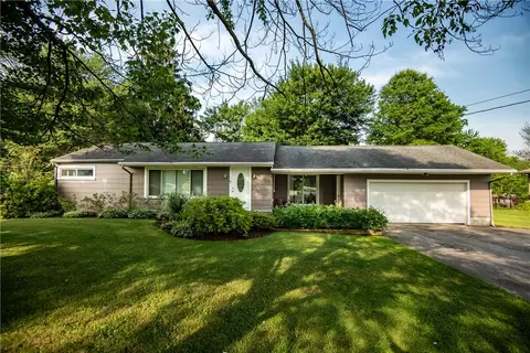 1010 S Keel Rdg, Hermitage, PA 16148