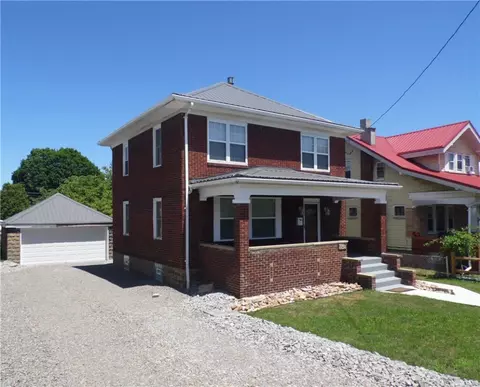 1045 Broad Ave, Belle Vernon, PA 15012