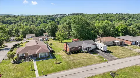 105 Elm Dr, Monaca, PA 15061 photo 37