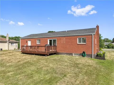 105 Elm Dr, Monaca, PA 15061 photo 30